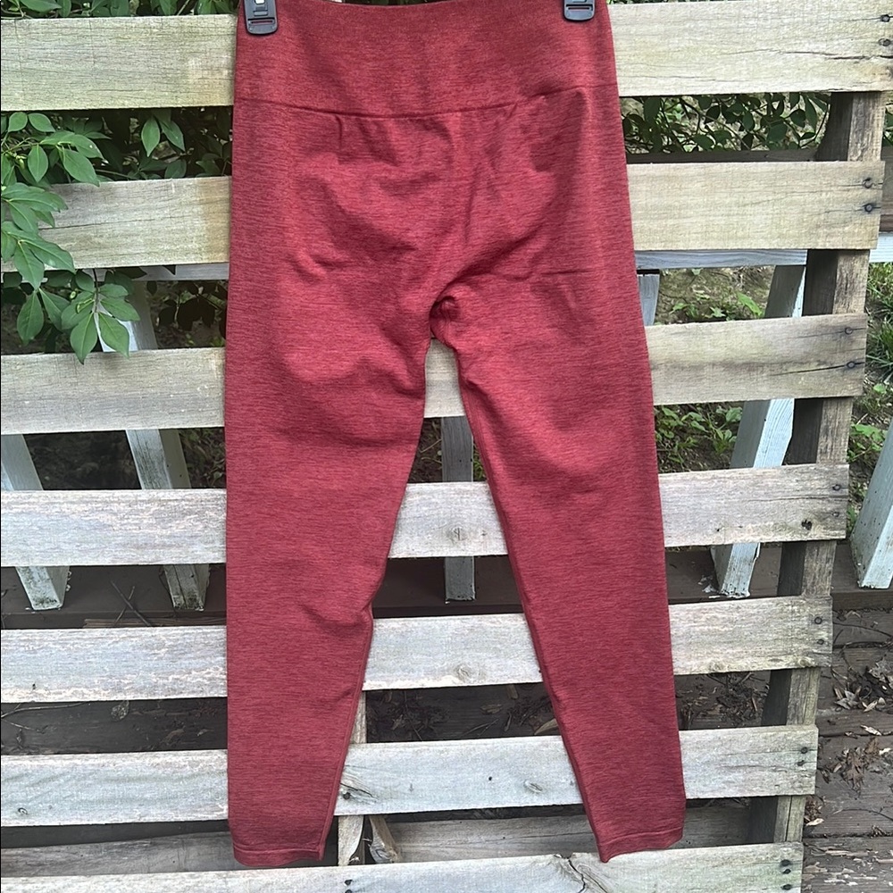 Vibrant Red Leggings with Tapered Design and Soft Fabric